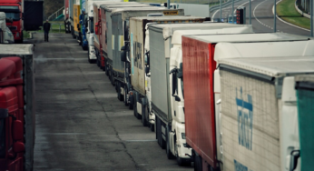 Более 2400 грузовиков стоят на границе Польши с Украиной